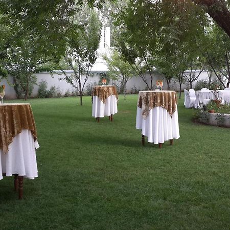 Dushanbe Serena Hotel ภายนอก รูปภาพ