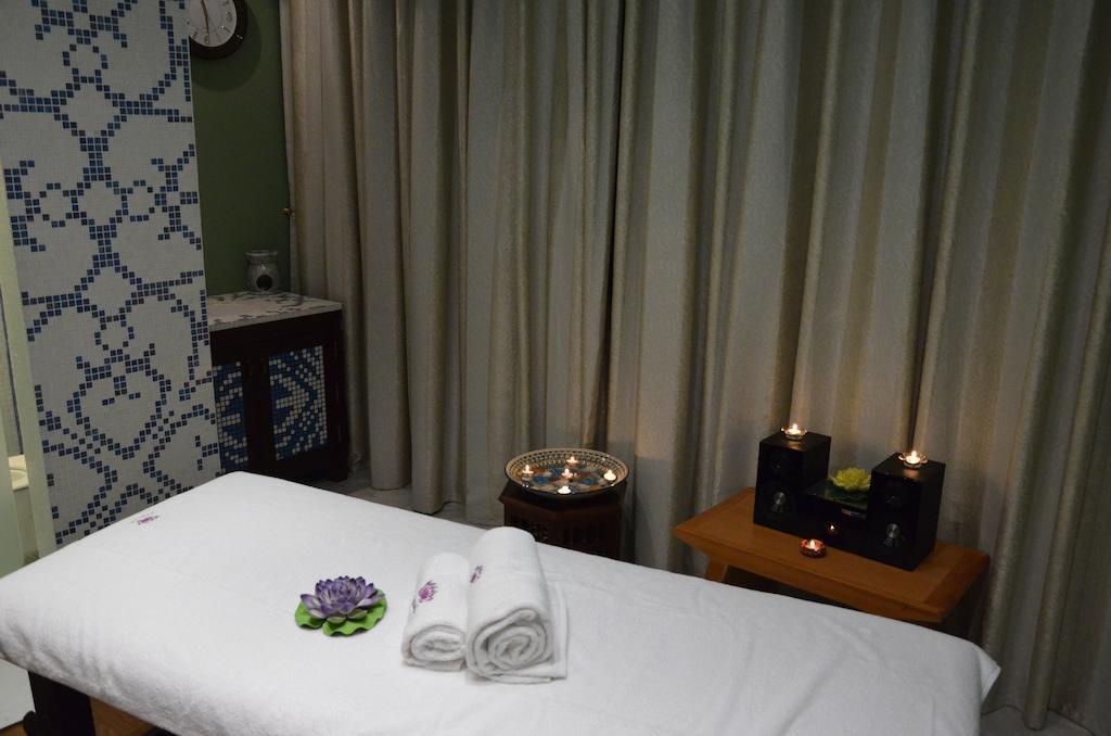 Dushanbe Serena Hotel ภายนอก รูปภาพ